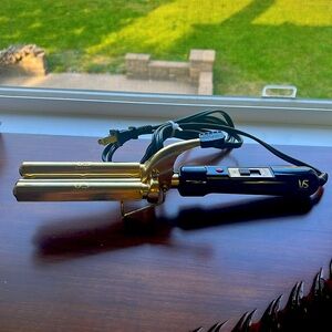 Vidal Sassoon Hair Curler Curling Iron VS184 Crimp Wave 5/8” Barrel